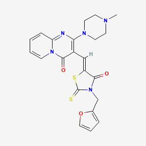 molecular formula C22H21N5O3S2 B6112262 3-{[3-(2-furylmethyl)-4-oxo-2-thioxo-1,3-thiazolidin-5-ylidene]methyl}-2-(4-methyl-1-piperazinyl)-4H-pyrido[1,2-a]pyrimidin-4-one CAS No. 5880-62-6