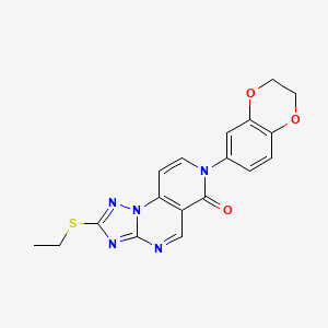 molecular formula C18H15N5O3S B6124072 7-(2,3-dihydro-1,4-benzodioxin-6-yl)-2-(ethylthio)pyrido[3,4-e][1,2,4]triazolo[1,5-a]pyrimidin-6(7H)-one 