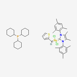 molecular formula C46H65Cl2N2PRuS B6338423 三环己基膦[4,5-二甲基-1,3-双(2,4,6-三甲基苯基)咪唑-2-亚甲基][2-噻吩基亚甲基]Ru(II)Cl2，95% CAS No. 1190427-50-9