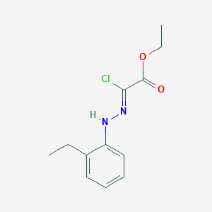 Ethyl (2Z)-2-chloro-2-[2-(2-ethylphenyl)hydrazin-1-ylidene]acetate