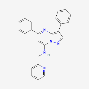 molecular formula C24H19N5 B6420707 3,5-diphenyl-N-[(pyridin-2-yl)methyl]pyrazolo[1,5-a]pyrimidin-7-amine CAS No. 890615-42-6