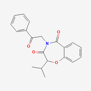 molecular formula C20H19NO4 B6421008 4-(2-oxo-2-phenylethyl)-2-(propan-2-yl)-2,3,4,5-tetrahydro-1,4-benzoxazepine-3,5-dione CAS No. 903588-75-0