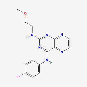molecular formula C15H15FN6O B6421225 N4-(4-fluorophenyl)-N2-(2-methoxyethyl)pteridine-2,4-diamine CAS No. 946288-95-5