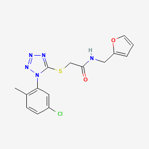 molecular formula C15H14ClN5O2S B6421724 2-{[1-(5-chloro-2-methylphenyl)-1H-1,2,3,4-tetrazol-5-yl]sulfanyl}-N-[(furan-2-yl)methyl]acetamide CAS No. 874467-59-1