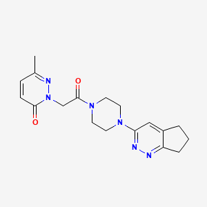 molecular formula C18H22N6O2 B6426199 2-[2-(4-{5H,6H,7H-cyclopenta[c]pyridazin-3-yl}piperazin-1-yl)-2-oxoethyl]-6-methyl-2,3-dihydropyridazin-3-one CAS No. 2034565-66-5
