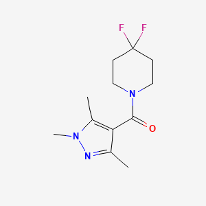 molecular formula C12H17F2N3O B6427113 4,4-difluoro-1-(1,3,5-trimethyl-1H-pyrazole-4-carbonyl)piperidine CAS No. 2329238-14-2