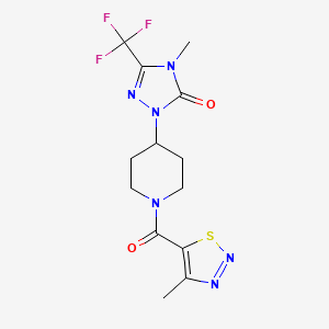 molecular formula C13H15F3N6O2S B6427448 4-methyl-1-[1-(4-methyl-1,2,3-thiadiazole-5-carbonyl)piperidin-4-yl]-3-(trifluoromethyl)-4,5-dihydro-1H-1,2,4-triazol-5-one CAS No. 2034298-67-2