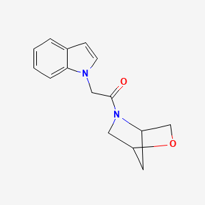 molecular formula C15H16N2O2 B6427467 2-(1H-indol-1-yl)-1-{2-oxa-5-azabicyclo[2.2.1]heptan-5-yl}ethan-1-one CAS No. 2034377-49-4