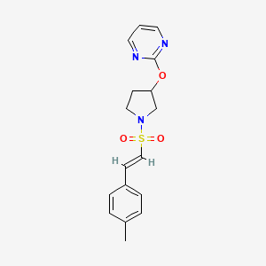 2-({1-[(E)-2-(4-methylphenyl)ethenesulfonyl]pyrrolidin-3-yl}oxy)pyrimidine