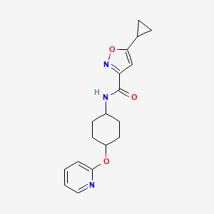 molecular formula C18H21N3O3 B6429519 5-cyclopropyl-N-[(1r,4r)-4-(pyridin-2-yloxy)cyclohexyl]-1,2-oxazole-3-carboxamide CAS No. 2034222-76-7