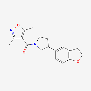 molecular formula C18H20N2O3 B6430331 4-[3-(2,3-dihydro-1-benzofuran-5-yl)pyrrolidine-1-carbonyl]-3,5-dimethyl-1,2-oxazole CAS No. 2097902-16-2