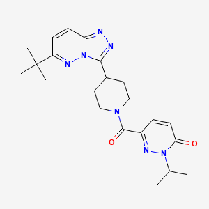 molecular formula C22H29N7O2 B6430609 6-(4-{6-tert-butyl-[1,2,4]triazolo[4,3-b]pyridazin-3-yl}piperidine-1-carbonyl)-2-(propan-2-yl)-2,3-dihydropyridazin-3-one CAS No. 2200180-27-2