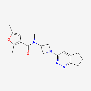molecular formula C18H22N4O2 B6430718 N-(1-{5H,6H,7H-cyclopenta[c]pyridazin-3-yl}azetidin-3-yl)-N,2,5-trimethylfuran-3-carboxamide CAS No. 2200000-17-3