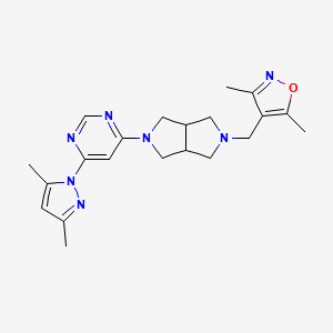 molecular formula C21H27N7O B6430975 4-{5-[(3,5-dimethyl-1,2-oxazol-4-yl)methyl]-octahydropyrrolo[3,4-c]pyrrol-2-yl}-6-(3,5-dimethyl-1H-pyrazol-1-yl)pyrimidine CAS No. 2201702-07-8