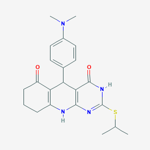 molecular formula C22H26N4O2S B6432644 5-[4-(dimethylamino)phenyl]-2-(propan-2-ylsulfanyl)-3H,4H,5H,6H,7H,8H,9H,10H-pyrimido[4,5-b]quinoline-4,6-dione CAS No. 627046-61-1