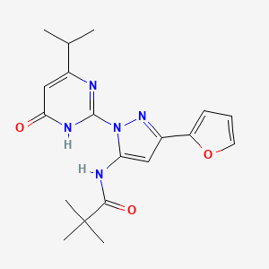 molecular formula C19H23N5O3 B6433823 N-[3-(furan-2-yl)-1-[6-oxo-4-(propan-2-yl)-1,6-dihydropyrimidin-2-yl]-1H-pyrazol-5-yl]-2,2-dimethylpropanamide CAS No. 1206996-12-4