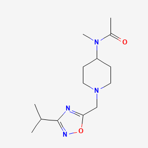 molecular formula C14H24N4O2 B6435012 N-methyl-N-(1-{[3-(propan-2-yl)-1,2,4-oxadiazol-5-yl]methyl}piperidin-4-yl)acetamide CAS No. 2549053-06-5