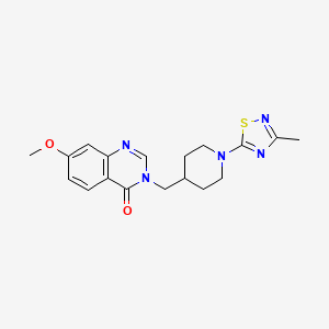 molecular formula C18H21N5O2S B6436425 7-methoxy-3-{[1-(3-methyl-1,2,4-thiadiazol-5-yl)piperidin-4-yl]methyl}-3,4-dihydroquinazolin-4-one CAS No. 2549064-33-5