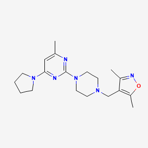 molecular formula C19H28N6O B6437711 2-{4-[(3,5-dimethyl-1,2-oxazol-4-yl)methyl]piperazin-1-yl}-4-methyl-6-(pyrrolidin-1-yl)pyrimidine CAS No. 2549030-55-7