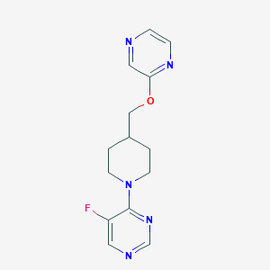 molecular formula C14H16FN5O B6437749 5-fluoro-4-{4-[(pyrazin-2-yloxy)methyl]piperidin-1-yl}pyrimidine CAS No. 2549013-76-3