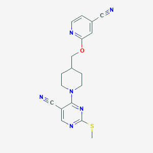 molecular formula C18H18N6OS B6438398 4-(4-{[(4-cyanopyridin-2-yl)oxy]methyl}piperidin-1-yl)-2-(methylsulfanyl)pyrimidine-5-carbonitrile CAS No. 2549063-68-3