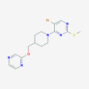 molecular formula C15H18BrN5OS B6438618 5-bromo-2-(methylsulfanyl)-4-{4-[(pyrazin-2-yloxy)methyl]piperidin-1-yl}pyrimidine CAS No. 2549056-84-8