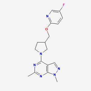 molecular formula C17H19FN6O B6439011 2-[(1-{1,6-dimethyl-1H-pyrazolo[3,4-d]pyrimidin-4-yl}pyrrolidin-3-yl)methoxy]-5-fluoropyridine CAS No. 2549024-01-1