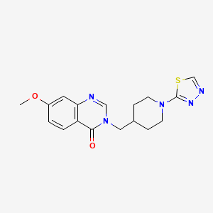 molecular formula C17H19N5O2S B6439510 7-methoxy-3-{[1-(1,3,4-thiadiazol-2-yl)piperidin-4-yl]methyl}-3,4-dihydroquinazolin-4-one CAS No. 2548986-87-2