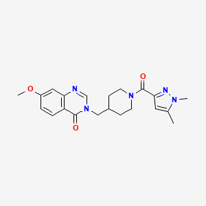 molecular formula C21H25N5O3 B6440901 3-{[1-(1,5-dimethyl-1H-pyrazole-3-carbonyl)piperidin-4-yl]methyl}-7-methoxy-3,4-dihydroquinazolin-4-one CAS No. 2548975-80-8