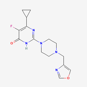 molecular formula C15H18FN5O2 B6441508 6-cyclopropyl-5-fluoro-2-{4-[(1,3-oxazol-4-yl)methyl]piperazin-1-yl}-3,4-dihydropyrimidin-4-one CAS No. 2549020-55-3
