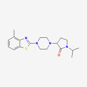 molecular formula C19H26N4OS B6442343 3-[4-(4-methyl-1,3-benzothiazol-2-yl)piperazin-1-yl]-1-(propan-2-yl)pyrrolidin-2-one CAS No. 2640814-56-6