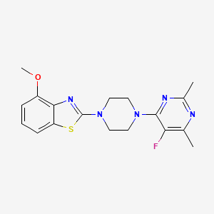 molecular formula C18H20FN5OS B6443311 2-[4-(5-fluoro-2,6-dimethylpyrimidin-4-yl)piperazin-1-yl]-4-methoxy-1,3-benzothiazole CAS No. 2640955-95-7