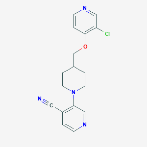 molecular formula C17H17ClN4O B6444262 3-(4-{[(3-chloropyridin-4-yl)oxy]methyl}piperidin-1-yl)pyridine-4-carbonitrile CAS No. 2640978-38-5