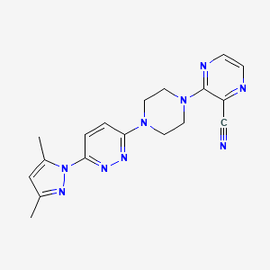 molecular formula C18H19N9 B6446731 3-{4-[6-(3,5-dimethyl-1H-pyrazol-1-yl)pyridazin-3-yl]piperazin-1-yl}pyrazine-2-carbonitrile CAS No. 2549015-20-3