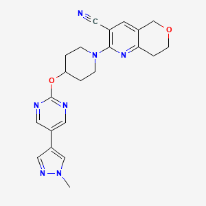 molecular formula C22H23N7O2 B6447390 2-(4-{[5-(1-methyl-1H-pyrazol-4-yl)pyrimidin-2-yl]oxy}piperidin-1-yl)-5H,7H,8H-pyrano[4,3-b]pyridine-3-carbonitrile CAS No. 2640978-43-2