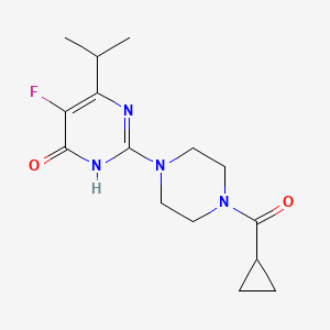 molecular formula C15H21FN4O2 B6449041 2-(4-cyclopropanecarbonylpiperazin-1-yl)-5-fluoro-6-(propan-2-yl)-3,4-dihydropyrimidin-4-one CAS No. 2549012-35-1