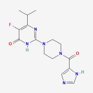 molecular formula C15H19FN6O2 B6449326 5-fluoro-2-[4-(1H-imidazole-4-carbonyl)piperazin-1-yl]-6-(propan-2-yl)-3,4-dihydropyrimidin-4-one CAS No. 2549017-47-0
