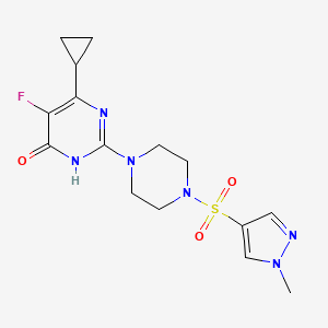molecular formula C15H19FN6O3S B6449784 6-cyclopropyl-5-fluoro-2-{4-[(1-methyl-1H-pyrazol-4-yl)sulfonyl]piperazin-1-yl}-3,4-dihydropyrimidin-4-one CAS No. 2549064-61-9