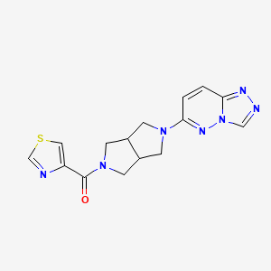 molecular formula C15H15N7OS B6449938 4-(5-{[1,2,4]triazolo[4,3-b]pyridazin-6-yl}-octahydropyrrolo[3,4-c]pyrrole-2-carbonyl)-1,3-thiazole CAS No. 2640964-58-3