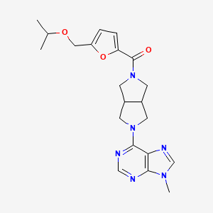 molecular formula C21H26N6O3 B6450379 9-methyl-6-(5-{5-[(propan-2-yloxy)methyl]furan-2-carbonyl}-octahydropyrrolo[3,4-c]pyrrol-2-yl)-9H-purine CAS No. 2548983-06-6