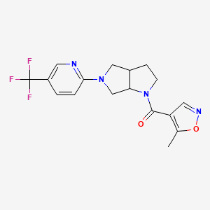 molecular formula C17H17F3N4O2 B6451139 2-[1-(5-methyl-1,2-oxazole-4-carbonyl)-octahydropyrrolo[3,4-b]pyrrol-5-yl]-5-(trifluoromethyl)pyridine CAS No. 2549010-24-2