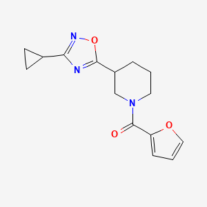 molecular formula C15H17N3O3 B6451383 3-(3-cyclopropyl-1,2,4-oxadiazol-5-yl)-1-(furan-2-carbonyl)piperidine CAS No. 2640873-67-0