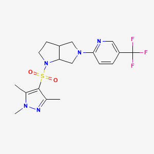 molecular formula C18H22F3N5O2S B6451855 5-(trifluoromethyl)-2-{1-[(1,3,5-trimethyl-1H-pyrazol-4-yl)sulfonyl]-octahydropyrrolo[2,3-c]pyrrol-5-yl}pyridine CAS No. 2549008-87-7