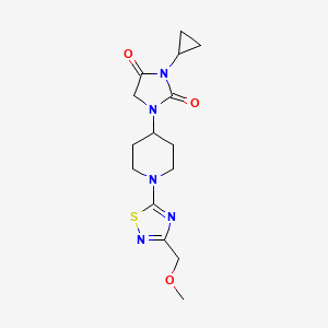 molecular formula C15H21N5O3S B6452603 3-cyclopropyl-1-{1-[3-(methoxymethyl)-1,2,4-thiadiazol-5-yl]piperidin-4-yl}imidazolidine-2,4-dione CAS No. 2549025-40-1