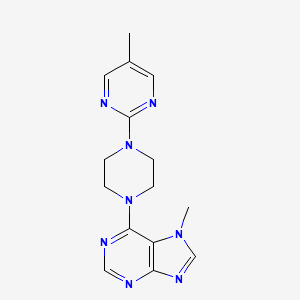 molecular formula C15H18N8 B6452791 7-methyl-6-[4-(5-methylpyrimidin-2-yl)piperazin-1-yl]-7H-purine CAS No. 2549065-53-2