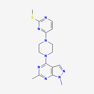 4-(4-{1,6-dimethyl-1H-pyrazolo[3,4-d]pyrimidin-4-yl}piperazin-1-yl)-2-(methylsulfanyl)pyrimidine