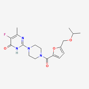 molecular formula C18H23FN4O4 B6454070 5-fluoro-6-methyl-2-(4-{5-[(propan-2-yloxy)methyl]furan-2-carbonyl}piperazin-1-yl)-3,4-dihydropyrimidin-4-one CAS No. 2549022-33-3