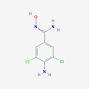 molecular formula C7H7Cl2N3O B064541 4-amino-3,5-dichloro-N'-hydroxybenzenecarboximidamide CAS No. 175205-80-8