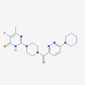 molecular formula C19H24FN7O2 B6454197 5-fluoro-6-methyl-2-{4-[6-(piperidin-1-yl)pyridazine-3-carbonyl]piperazin-1-yl}-3,4-dihydropyrimidin-4-one CAS No. 2549032-65-5