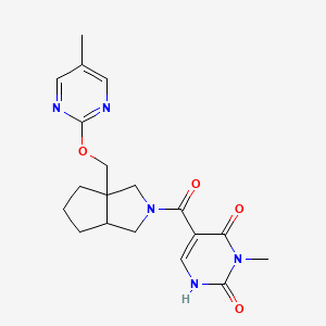 molecular formula C19H23N5O4 B6454228 5-(3a-{[(5-methylpyrimidin-2-yl)oxy]methyl}-octahydrocyclopenta[c]pyrrole-2-carbonyl)-3-methyl-1,2,3,4-tetrahydropyrimidine-2,4-dione CAS No. 2548976-84-5